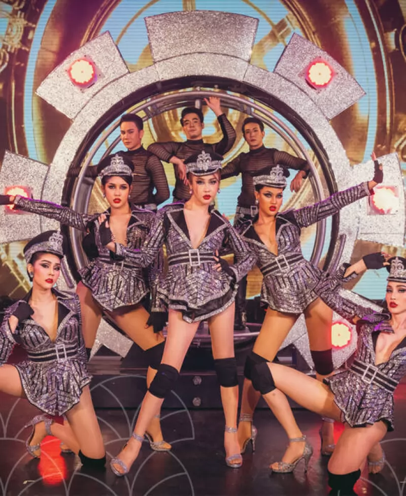 Simon Cabaret Show