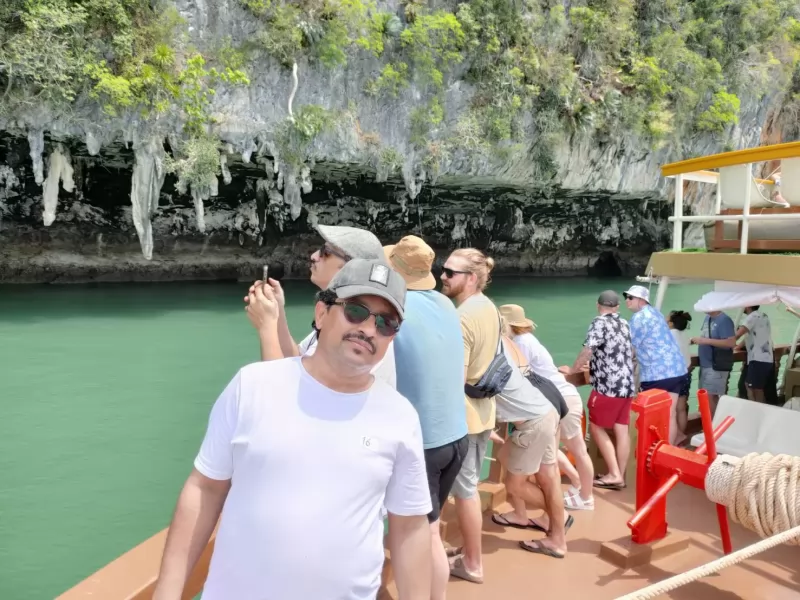 James Bond Isand by Big Boat