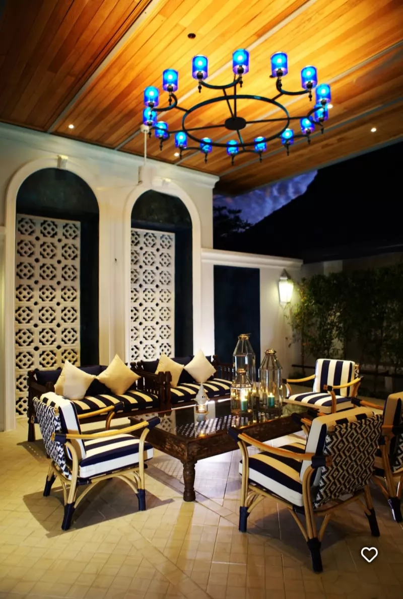 Oasis spa